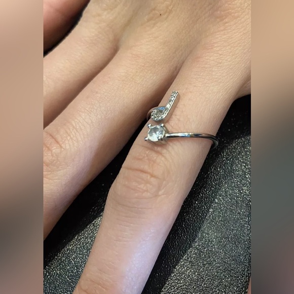 Sterling Silver Adjustable Ring With Letter J Solitaire Stone Sizes 7-10 - Picture 7 of 10